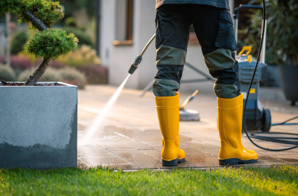 Professional  Pressure Washing in Farmingdale, NY